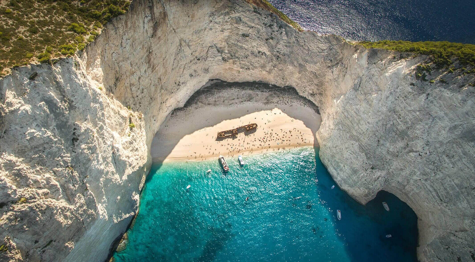 Rent a car ZTH airport